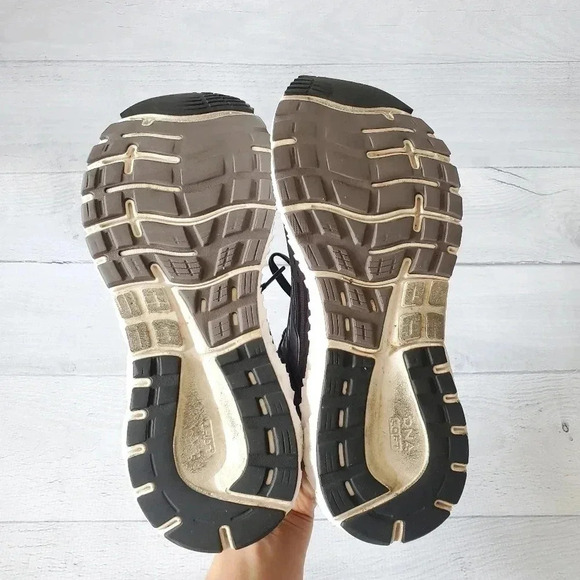 Brooks Transcend 6 Purple Gray Sneakers - Picture 7 of 11